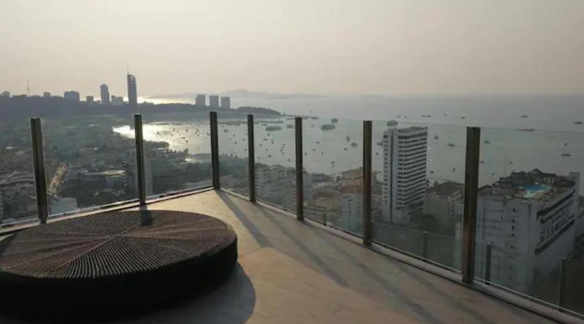 The Base Central Pattaya 2Bed King&Queen Sky Seaview & Infinity Pool Extérieur photo
